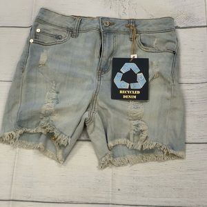 NWOT indigo rein high rise shorts